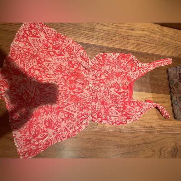 Guess by Marciano silk rompers size 2 - Picture 3 of 3